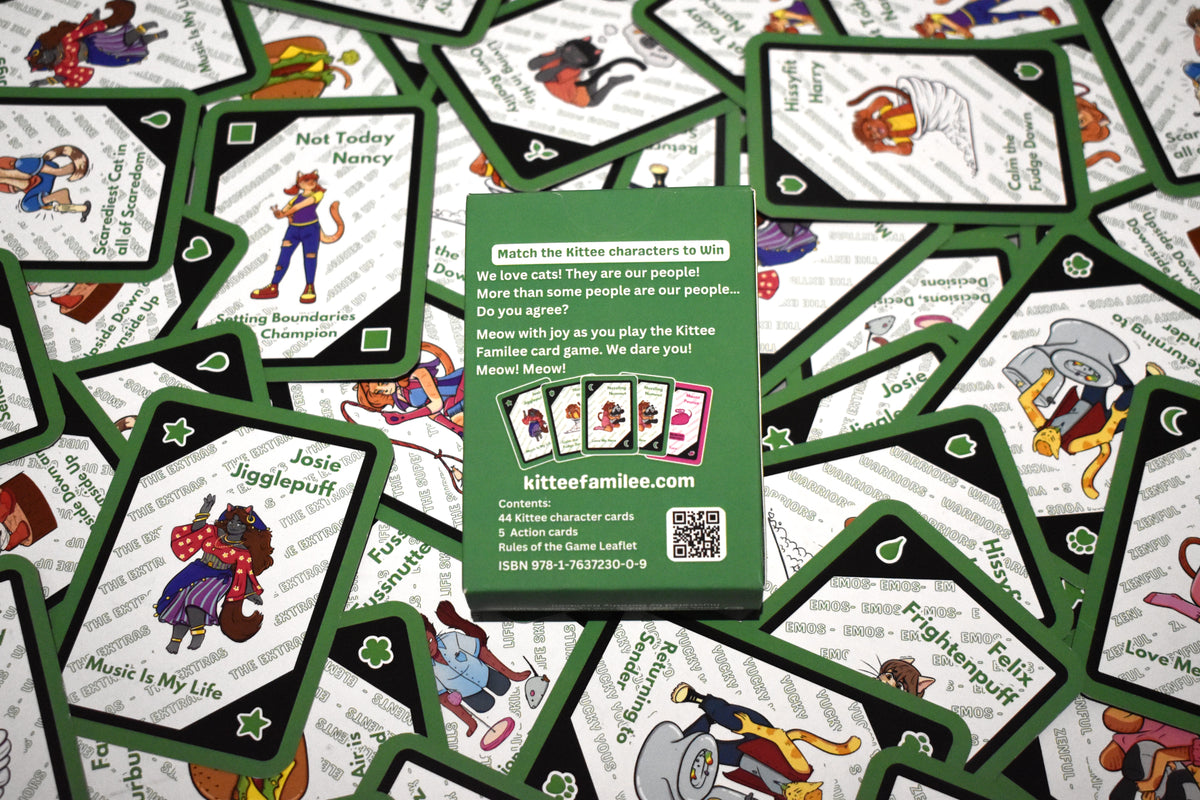 GREEN Kittee Familee Card Game